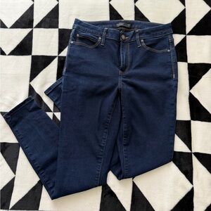 Vera Wang Dark Denim Skinny Jeans